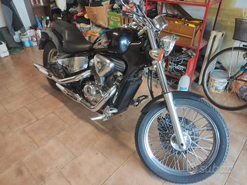 Honda VT 600 Shadow - 97