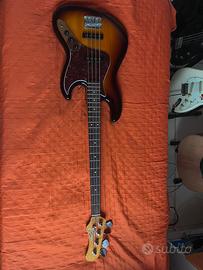 Basso Eko JB-300 + Amplificatore Peavey Max126