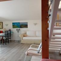 Cabras ampio monolocale+balcone indipendente