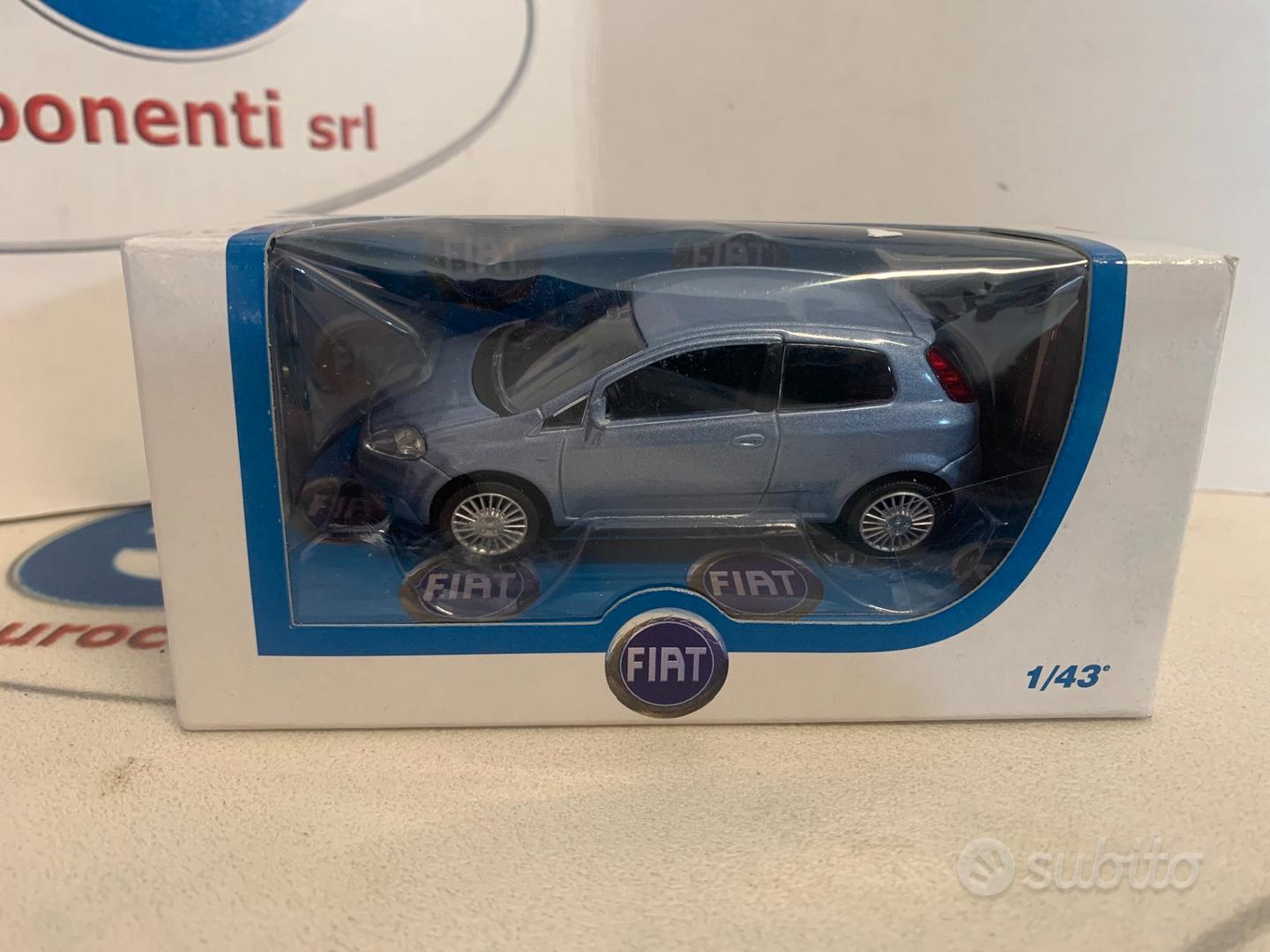 Subito - EUROCOMPONENTI RICAMBI AUTO GRUGLIASCO - MODELLINO GRANDE PUNTO  AZZURRA - Accessori Auto In vendita a Torino