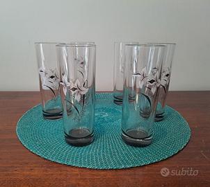 6 bicchieri alti con fiori
