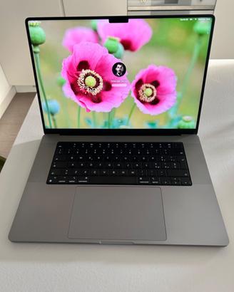 MacBook Pro M1 - 16'' / 16GB RAM / 512GB SSD