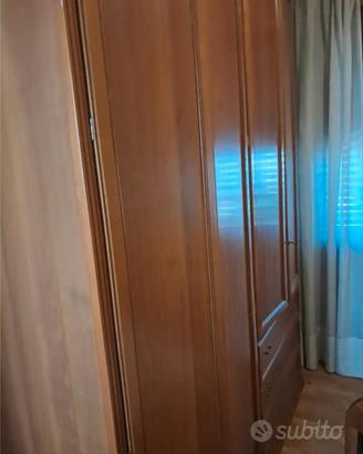 Si vende  camera da letto matrimoniale