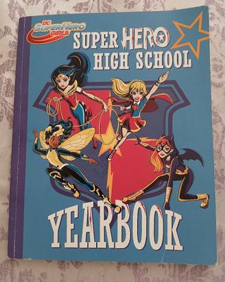 LIBRO DC SUPEREROI 