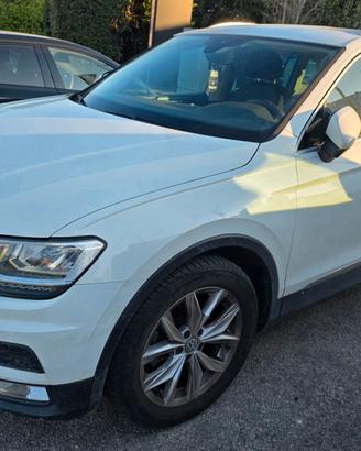Volkswagen Tiguan 2017 1.6 TDI SCR 116cv Business