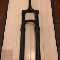 Forcella Mtb Rockshox 160 mm.