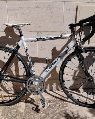 Bici da corsa – Campagnolo Veloce  forcelle carbon