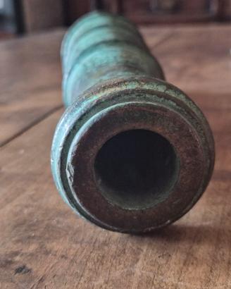 Antico cannone in bronzo