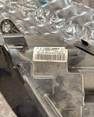 Faro Audi  A5 lato guida bi-xenon
