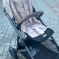 Passeggino fratellare.