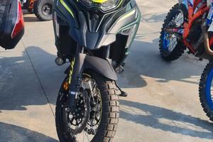 Benelli TRK 702 X