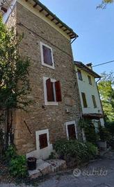 Porzione di casa a Neviano degli Arduini (PR)