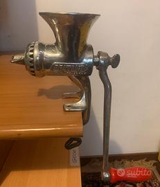 Triatacarne J. Harper mod. 3181 Beatrice vintage.
