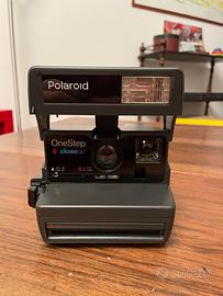 Polaroid OneStep closeup