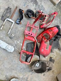 Gilera typhoon telaio con blocco motore e varie
