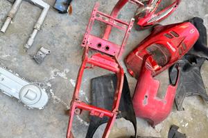 Gilera typhoon telaio con blocco motore e varie
