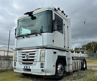 RENAULT MAGNUM 460 DXI CON CAMBIO AUTOMATICO-2008