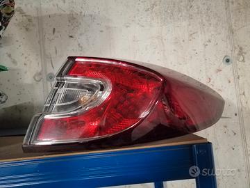 faro posteriore dx renault megane serie 3
