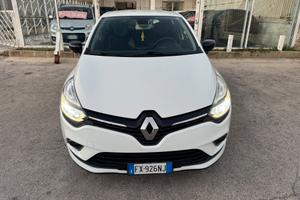 Renault Clio1.5 DCI MOSCHINO FARI FULL LED 2019