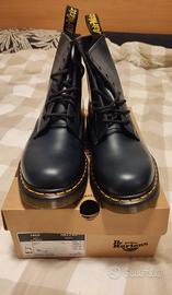 Dr Martens scarponcini pelle blu  41 mai usato