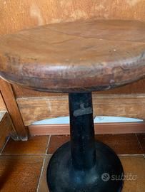 Sgabello industriale 1920