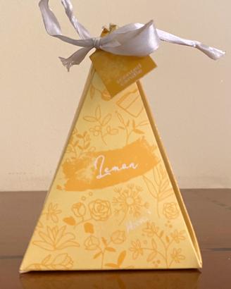 Candela profumata al limone