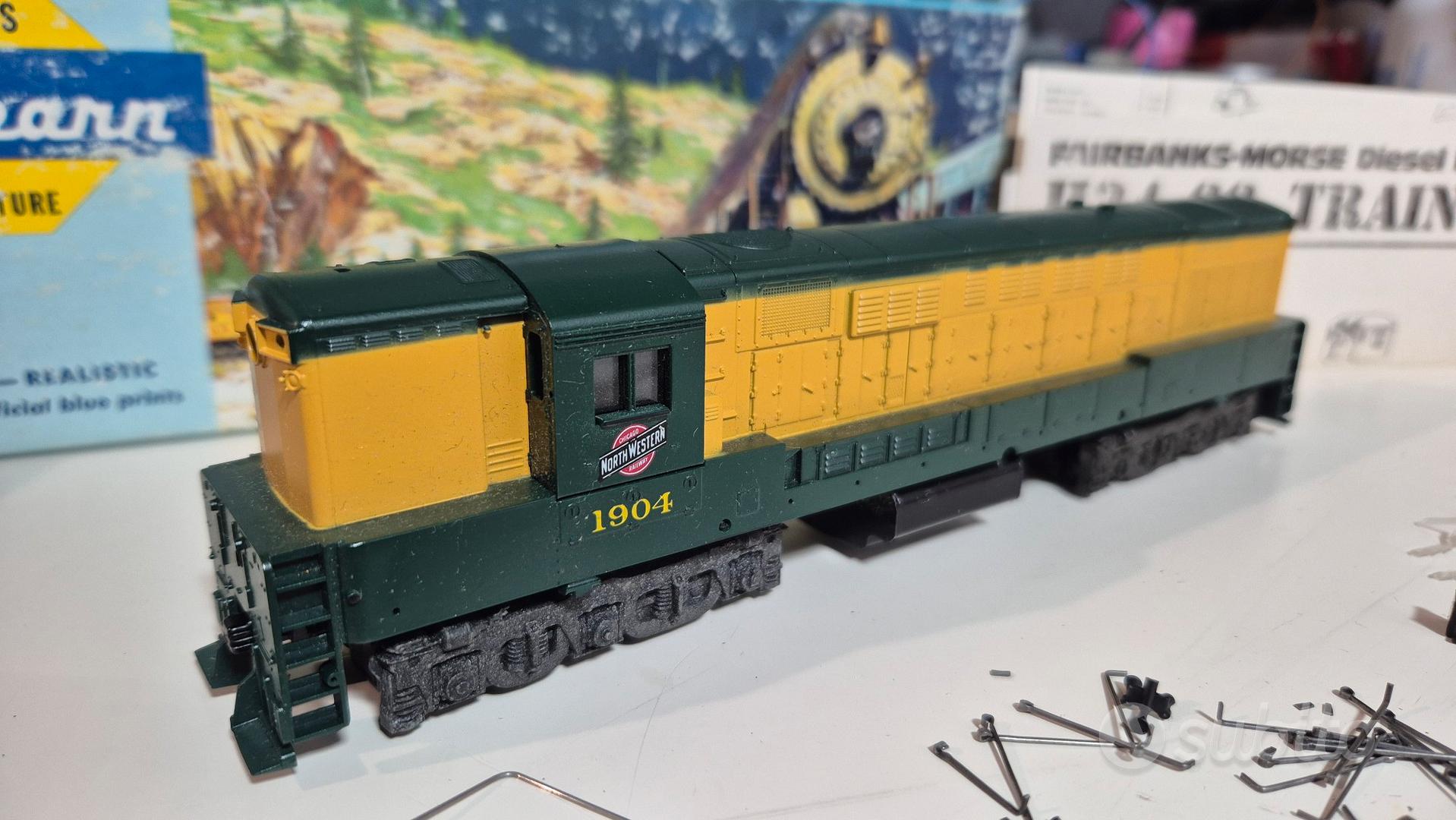Locomotiva dummy H0 Trainmaster CNW Athearn - Collezionismo In vendita ...