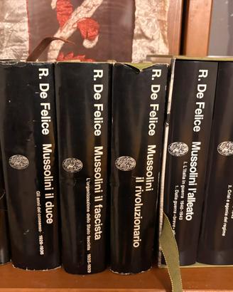Libri storici Renzo de Felice