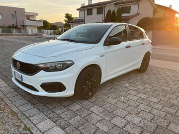 Fiat Tipo 1.3 Mjt S&S SW S-Design