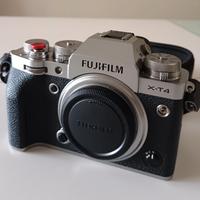 Fujifilm X - T4 Silver + accessori -20000 scatti