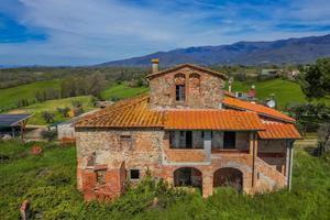 Ribasso per vendita immediata Casale Leopoldina