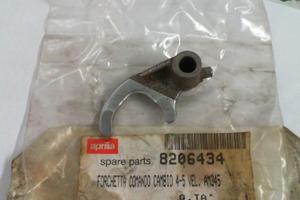 FORCHETTA CAMBIO 3-4 VELOCITA RS 50 CLASSIC APRILI