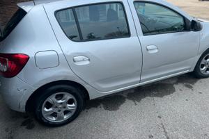 Dacia sandero 1200 gpl