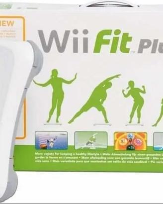 Wii Fit Plus con relativa pedana