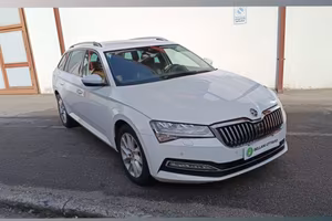 SKODA Superb 2.0 TDI EVO 150 CV SCR DSG Wagon St