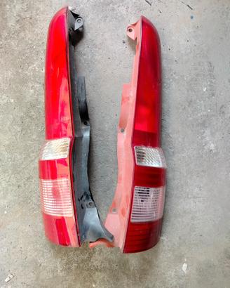 fanali posteriori fiat panda (05-10)