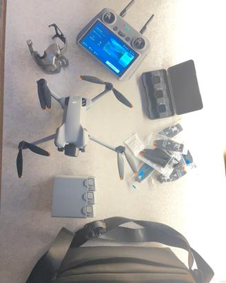 DJI Mini 5 Pro Fly More Combo (con DJI RC 2)