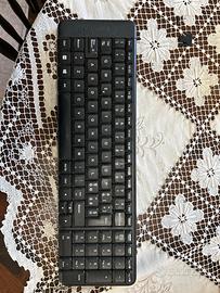 Tastiera Logitech k220