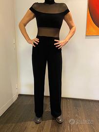 Tuta nera in velluto e tulle