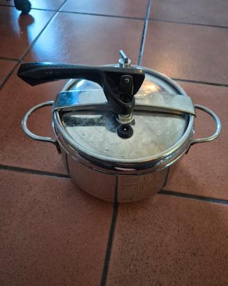 Pentola a pressione Lagostina 5 litri