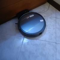 robot aspirapolvere 