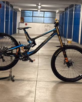 Canyon Sender CF Downhill Carbonio - Taglia M