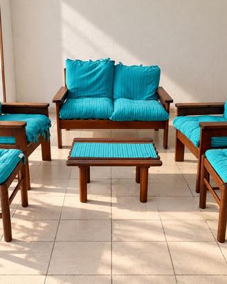 Salottino in legno con cuscini turchesi – 6 pezzi