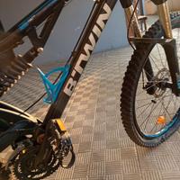 B’twin rockrider 500s da revisionare. È stata ferm