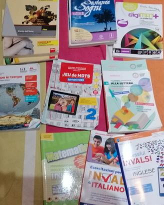 Vari libri scuole superiori e medie