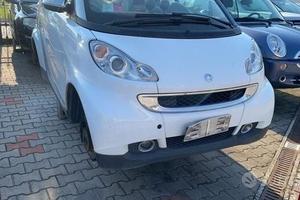 Smart 451 bianca perfetta per ricambi