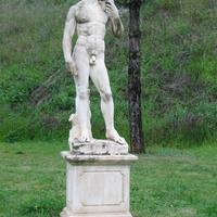 Statua David h 170 in cemento bianco e polvere di