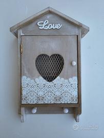 cassetta portachiavi da muro stile shabby