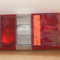 fanale post. destro Lancia y10 serie 1