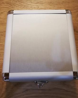 Custodia in alluminio porta DVD / CD